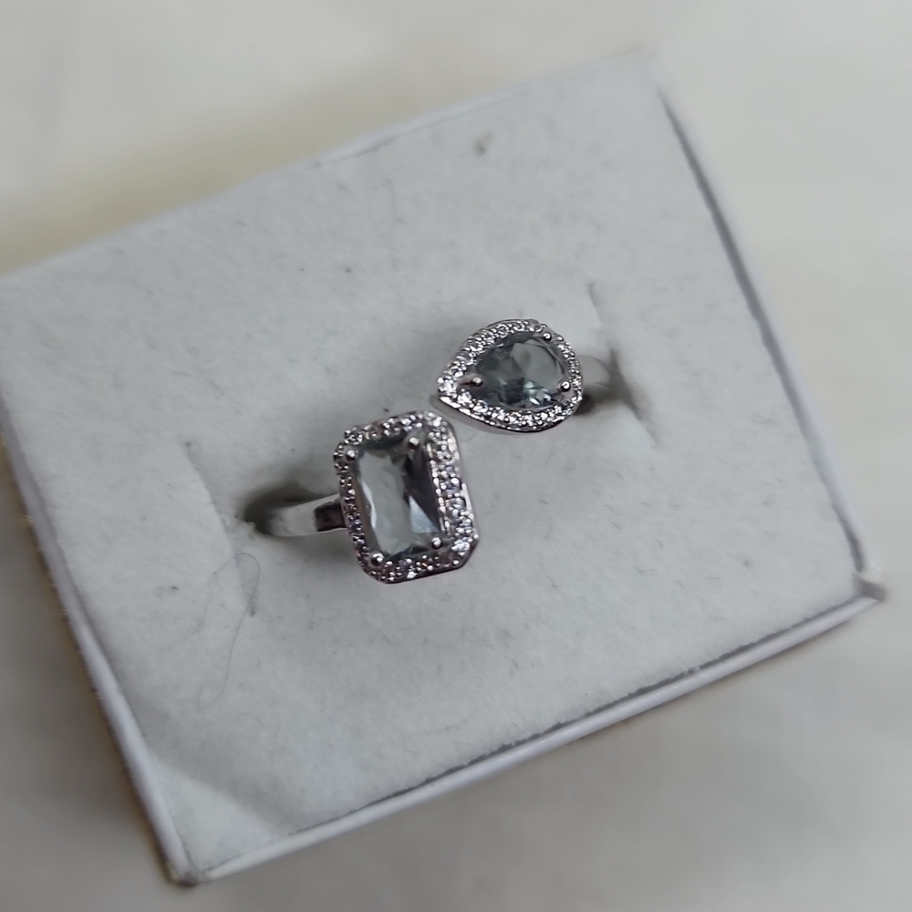 NWT SMOKEY QUARTZ RING